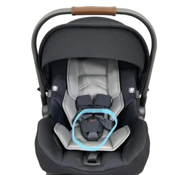 Nuna pipa top buckle pad